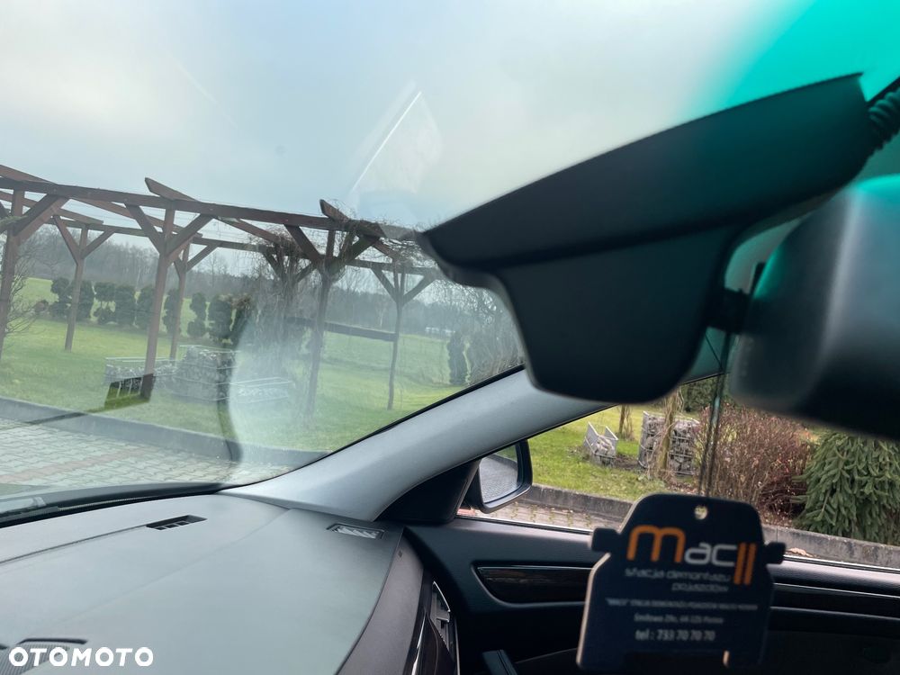 BMW Seria 5 530d Edition Exclusive - 31