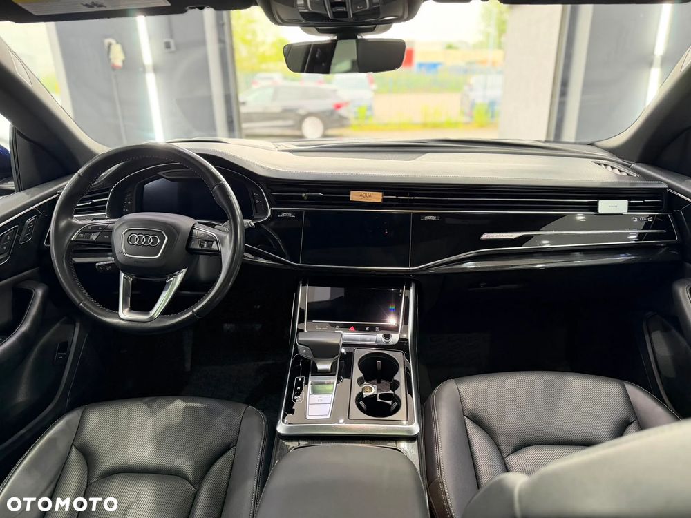 Audi Q8 55 TFSI mHEV Quattro Tiptronic - 5