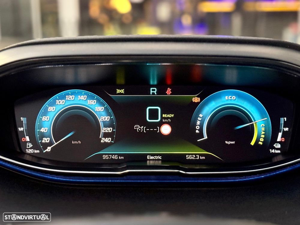 Peugeot 3008 1.6 Hybrid GT Pack e-EAT8 - 12