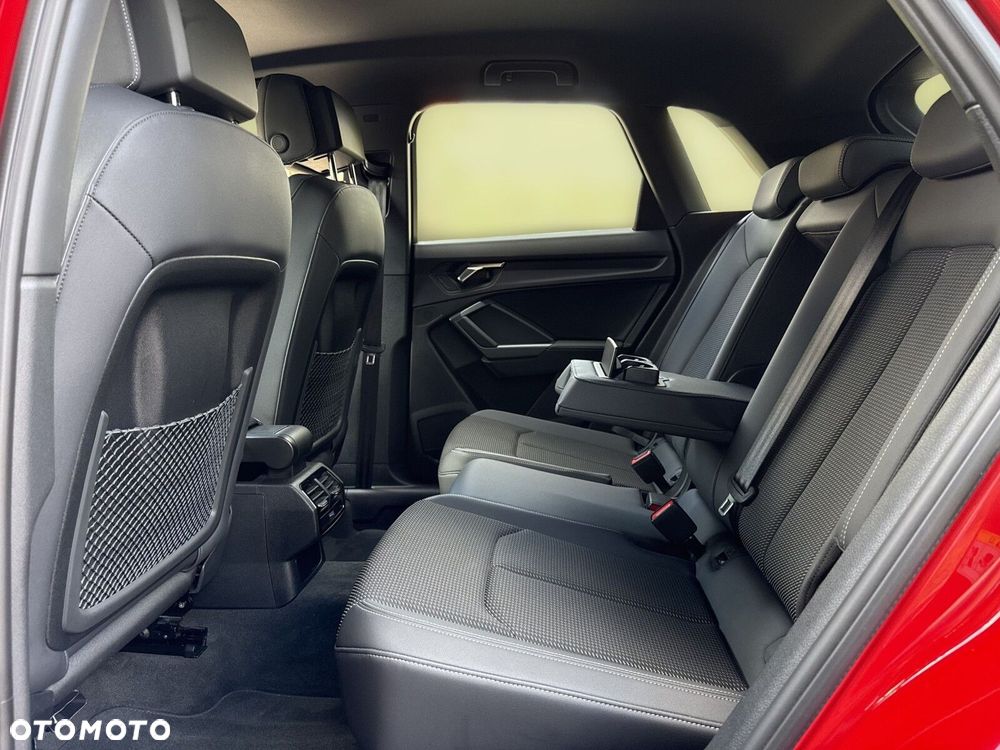 Audi Q3 - 19