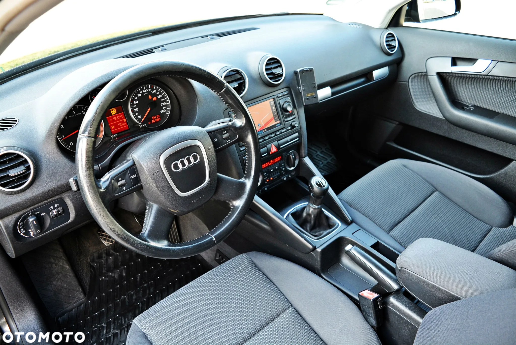 Audi A3 1.6 Attraction - 6