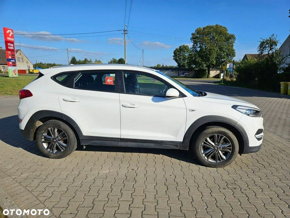 Hyundai Tucson 1.6 GDI BlueDrive Comfort 2WD - 4