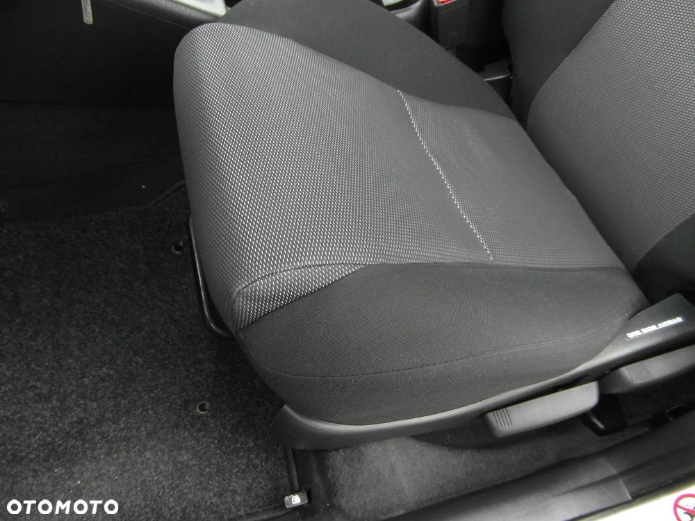 Toyota Corolla 1.6 VVT-i Automatik Executive - 19