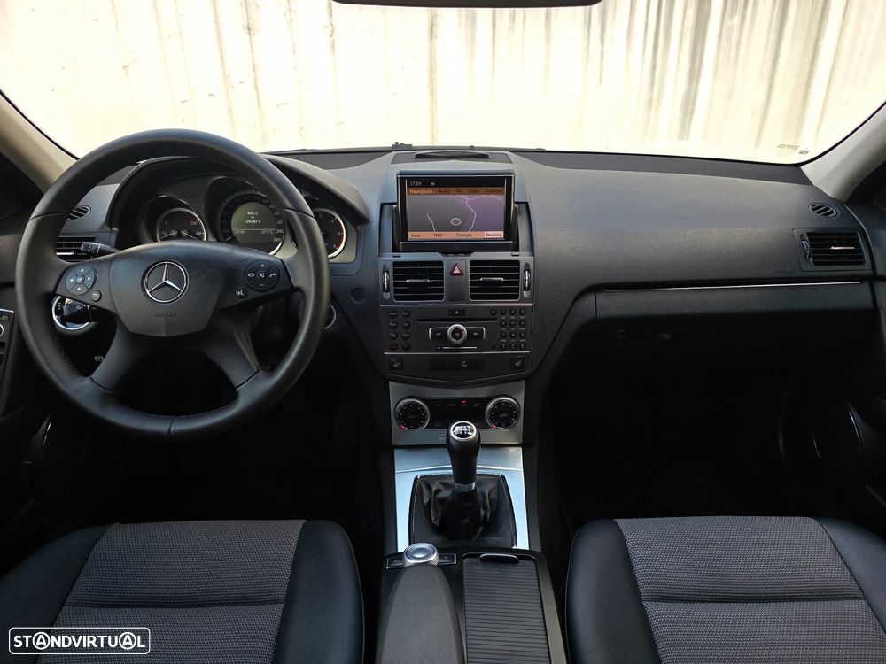 Mercedes-Benz C 220 CDi Avantgarde BlueEfficiency - 36