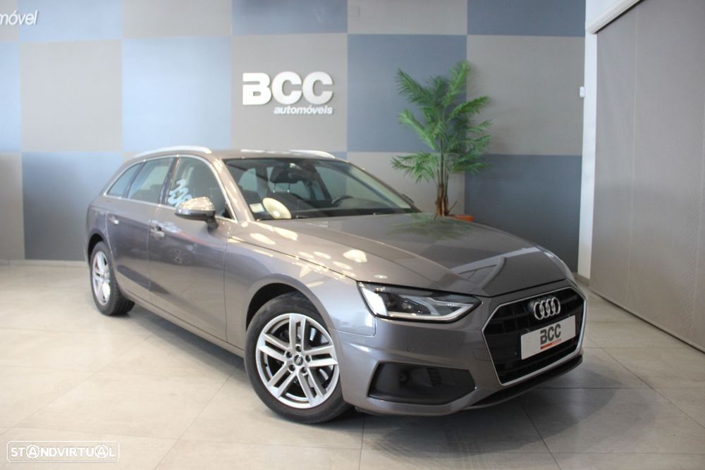 Audi A4 Avant 30 TDI Advanced S tronic - 2