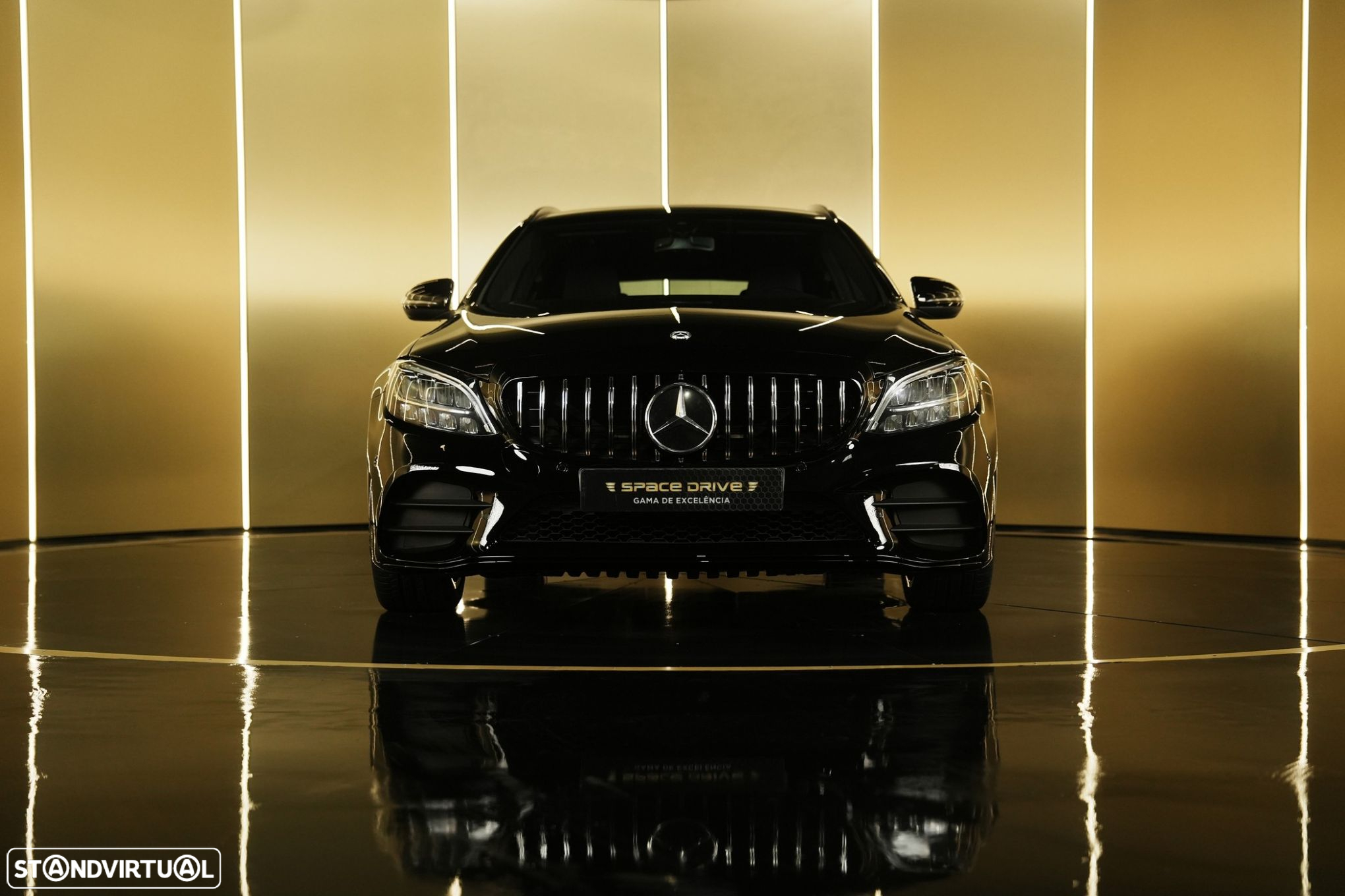 Mercedes-Benz C 220 d AMG Line - 4
