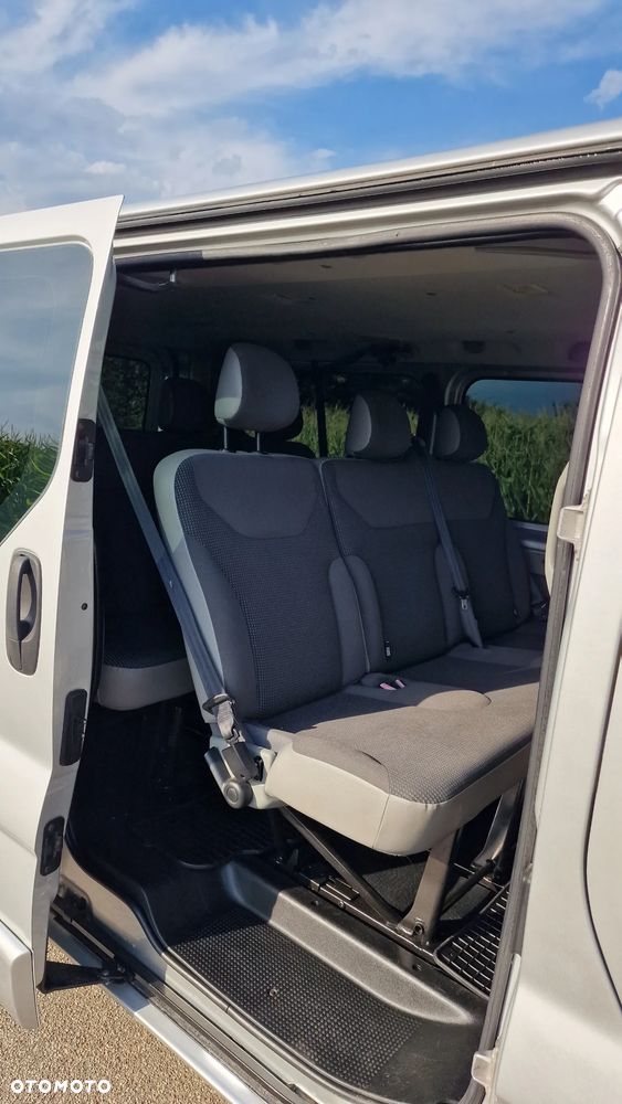 Opel Vivaro - 16