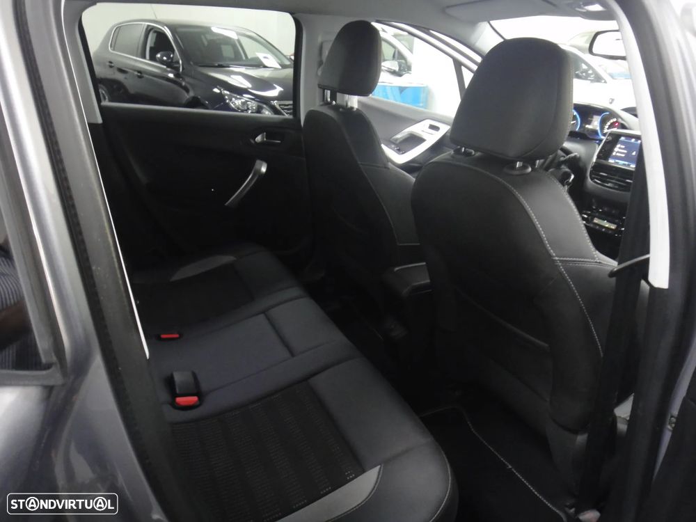 Peugeot 2008 PureTech 110 Stop&Start EAT6 Allure - 14
