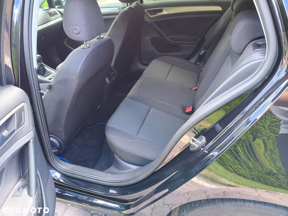 Volkswagen Golf 1.6 TDI BMT Comfortline - 8