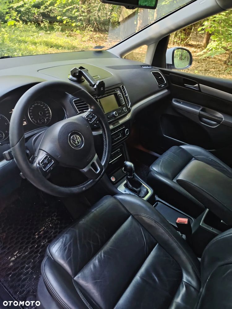 Volkswagen Sharan 2.0 TDI Highline DSG - 25
