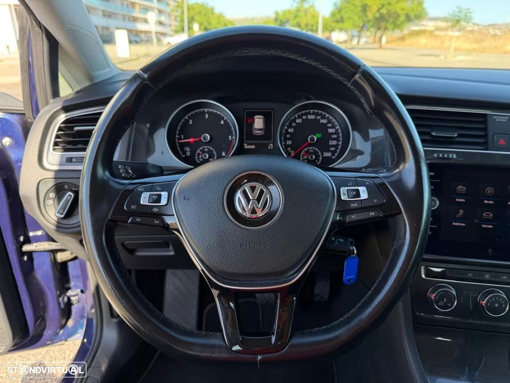 VW Golf 1.6 TDi (BlueMotion ) DSG Trendline - 32
