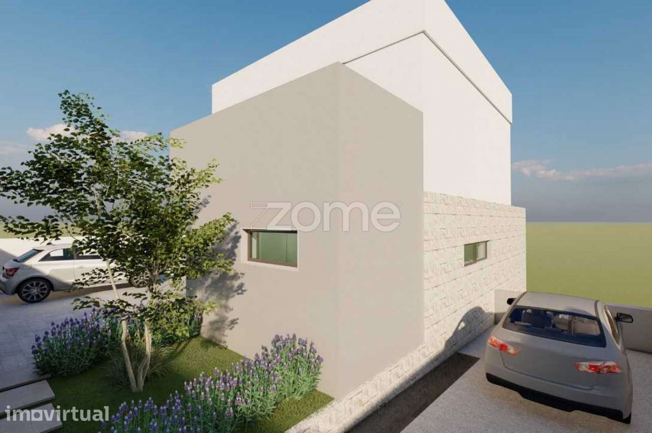 Moradia T4 com Elevador, Piscina e Jardim - Estoril - Cascais - Grande imagem: 2/19