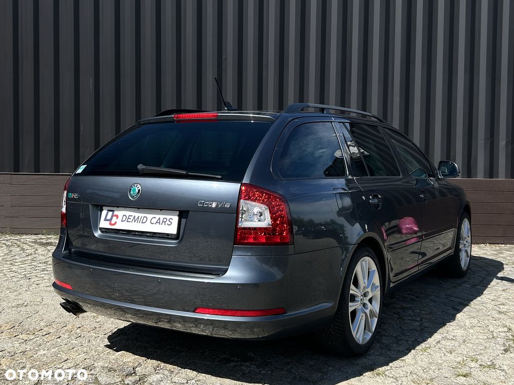 Skoda Octavia 2.0 TSI DSG RS - 5