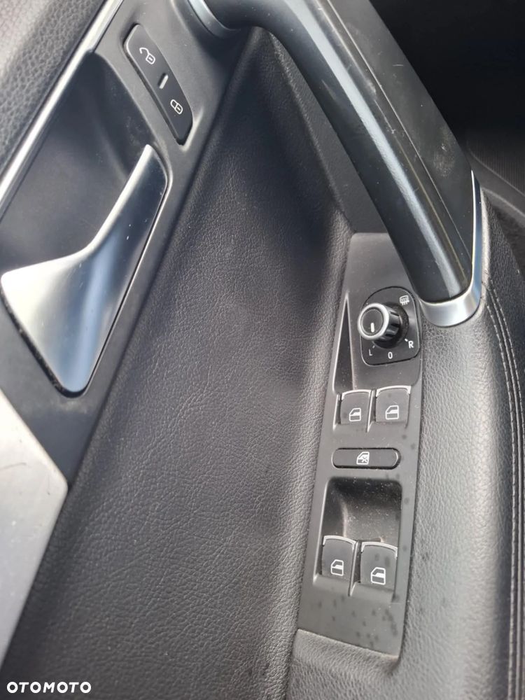 Volkswagen Passat 2.0 TDI 4Mot Highline DSG - 10
