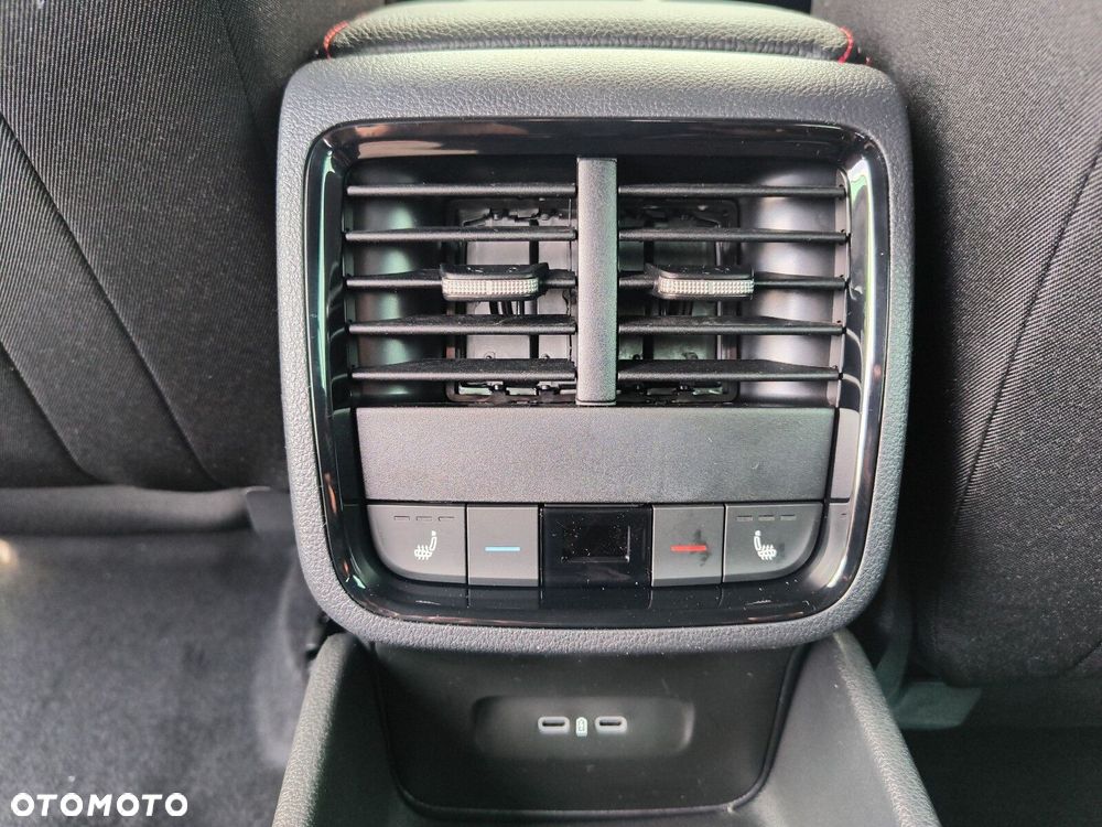 Skoda Octavia 2.0 TSI RS DSG - 30