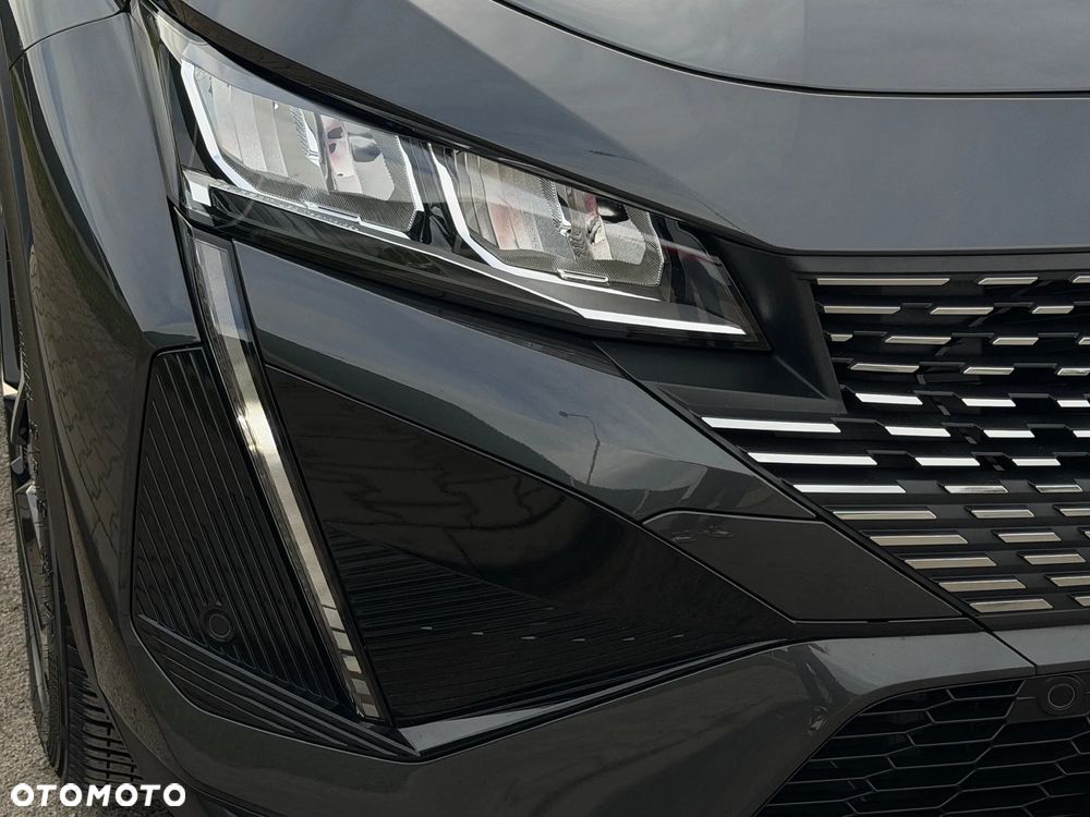 Peugeot 408 1.2 PureTech Allure Pack S&S EAT8 - 17