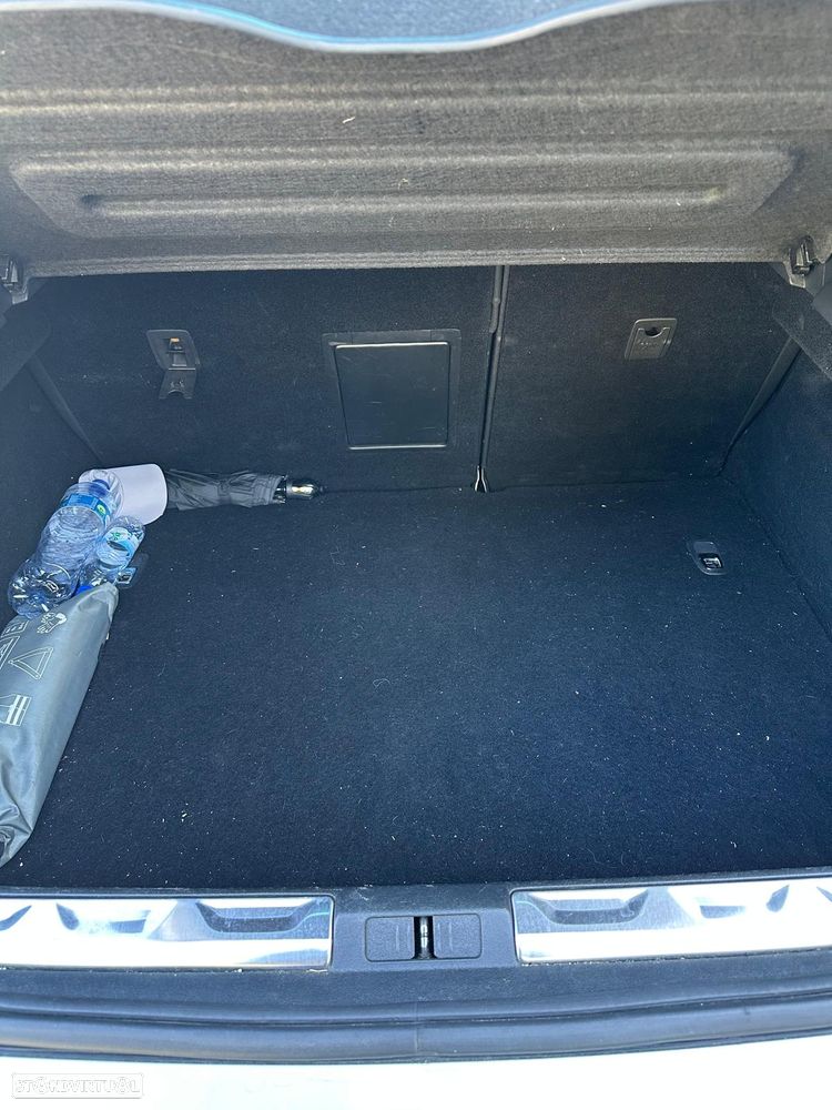 Citroën DS5 1.6 BlueHDi So Chic - 14