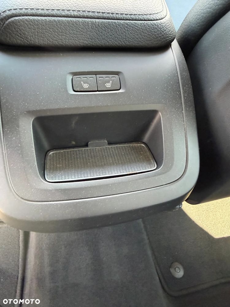 Volvo XC 60 B4 D Inscription - 18