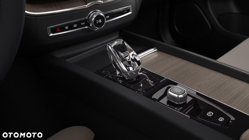 Volvo XC 60 T6 Plug-In Hybrid AWD Plus Bright - 10