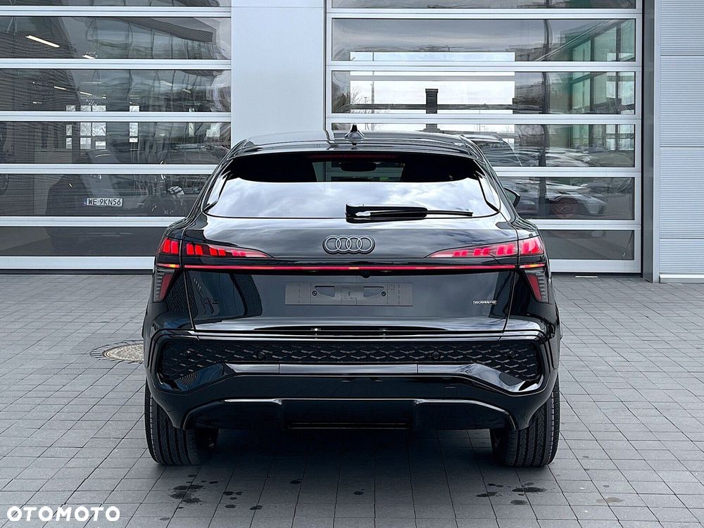 Audi Q3 Sportback - 8