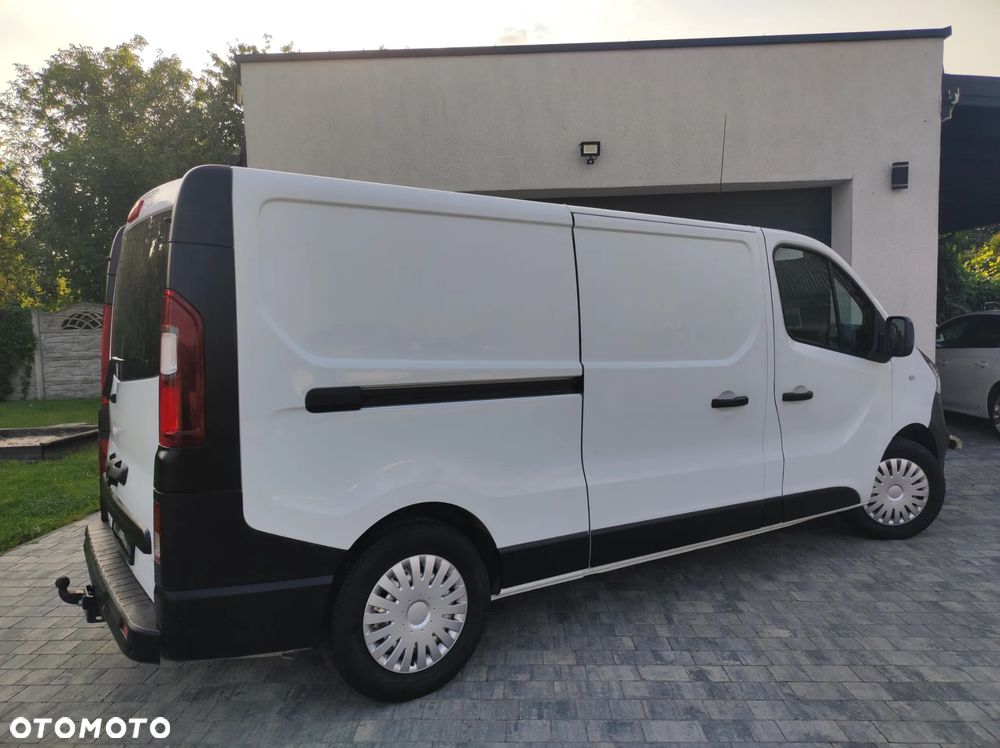 Opel vivaro - 2