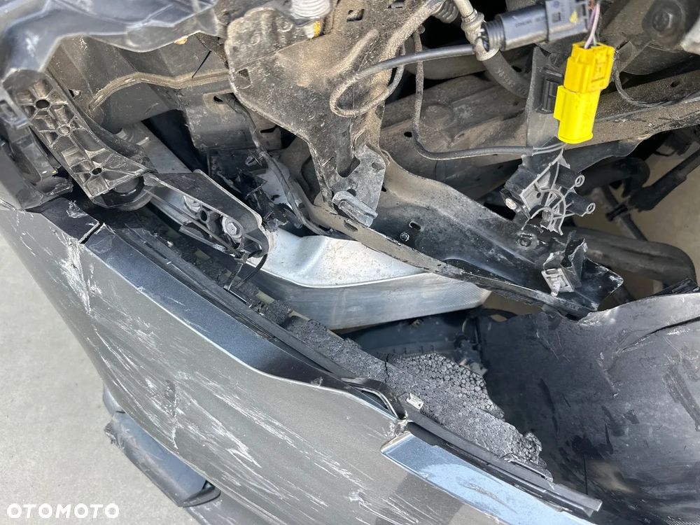 BMW Seria 3 320d Sport Line - 11