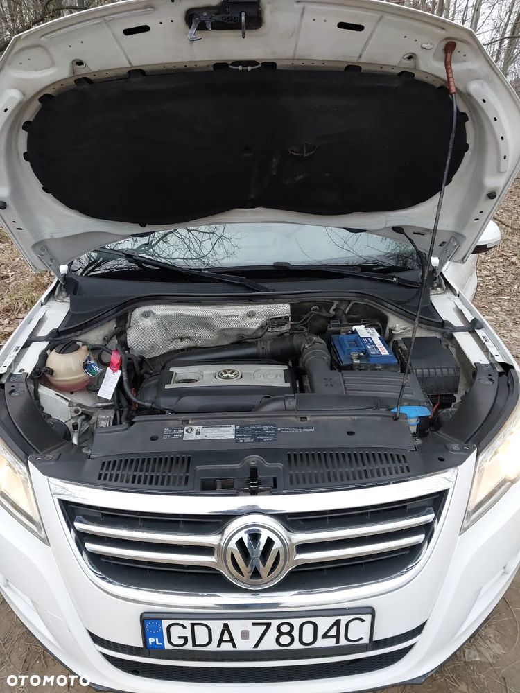 Volkswagen Tiguan - 5