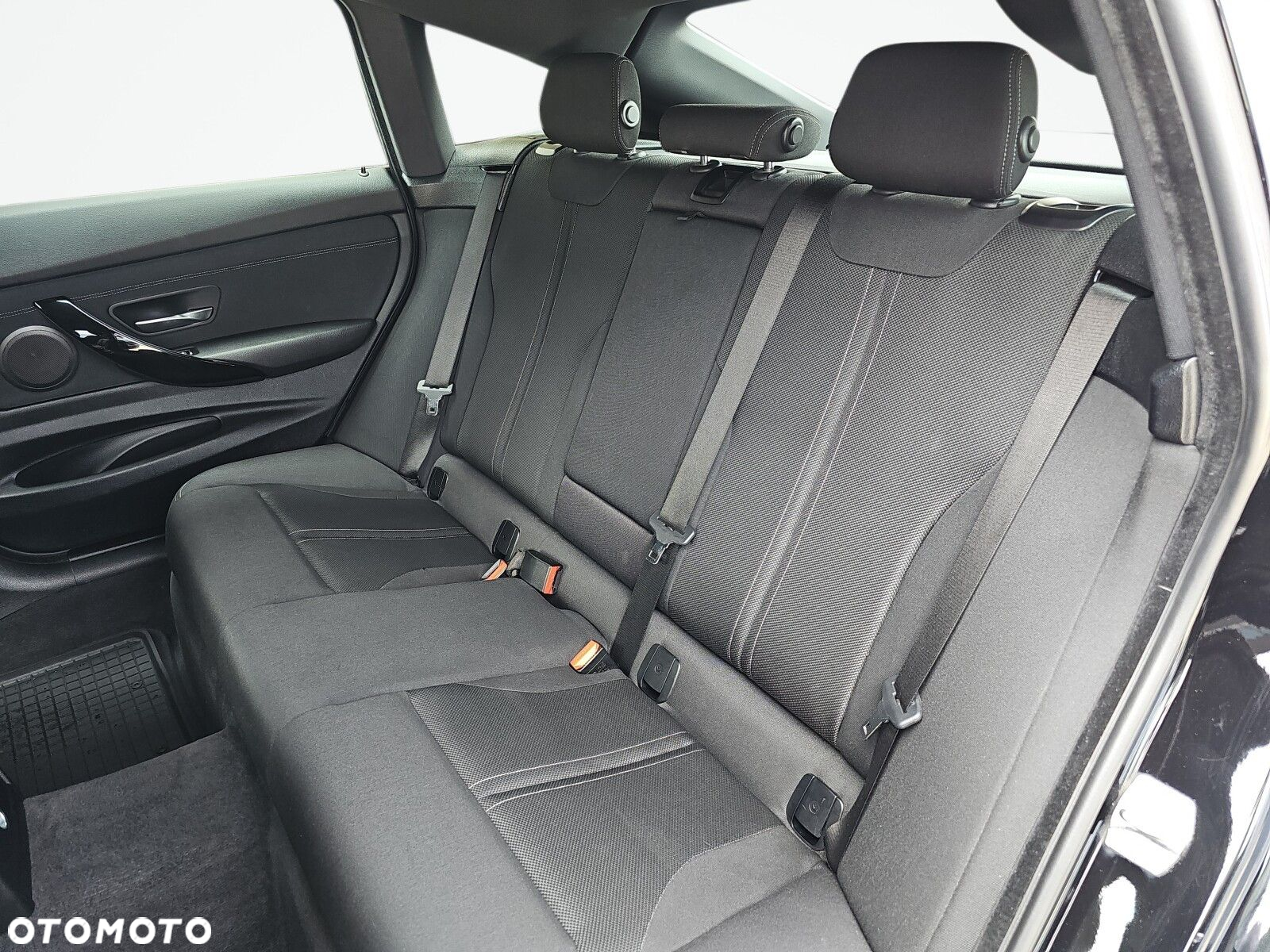 BMW Seria 3 - 30