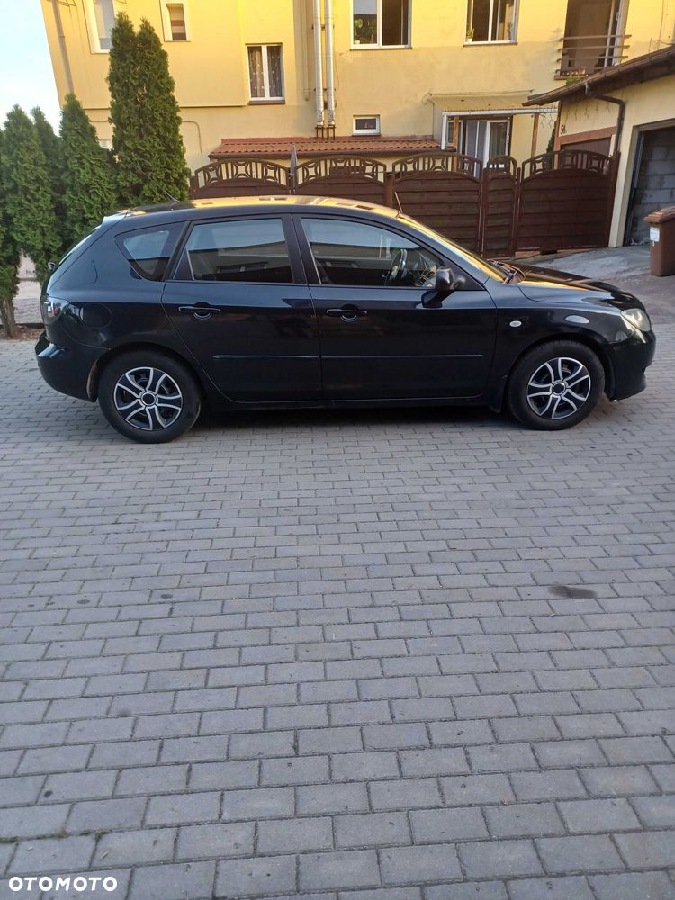 Mazda 3 - 3