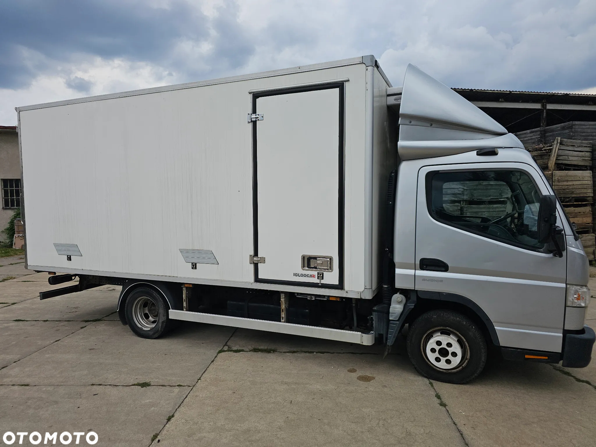 Mitsubishi Canter - 2
