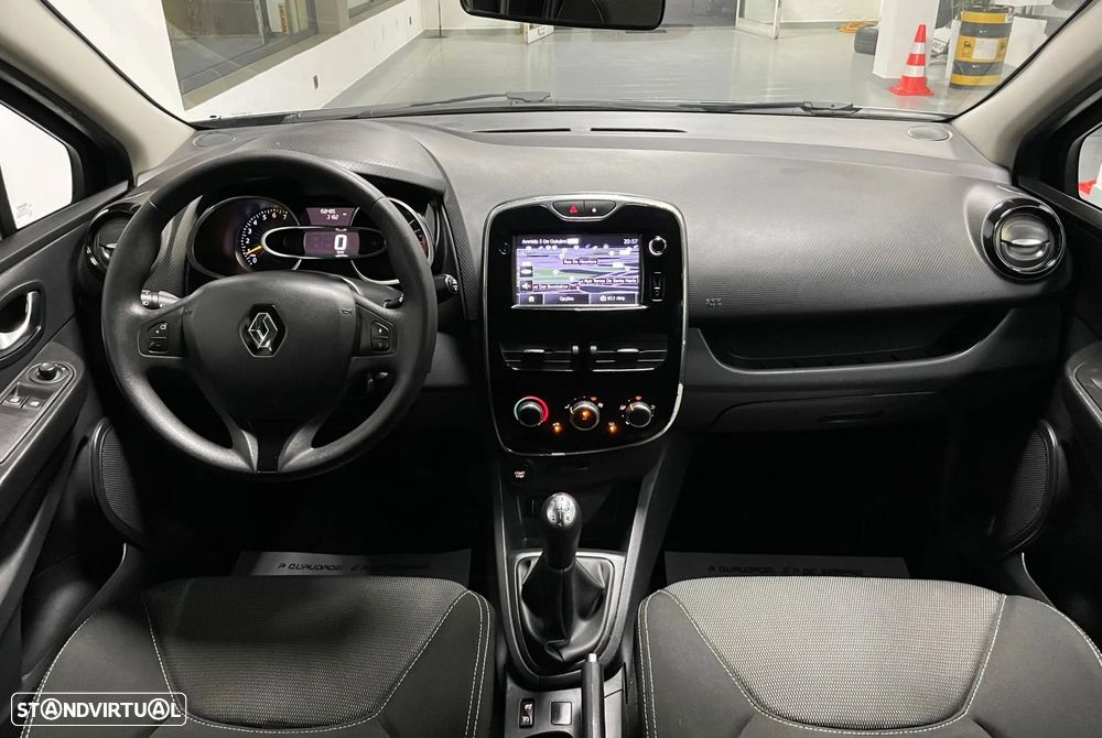 Renault Clio 0.9 TCE Dynamique S - 26