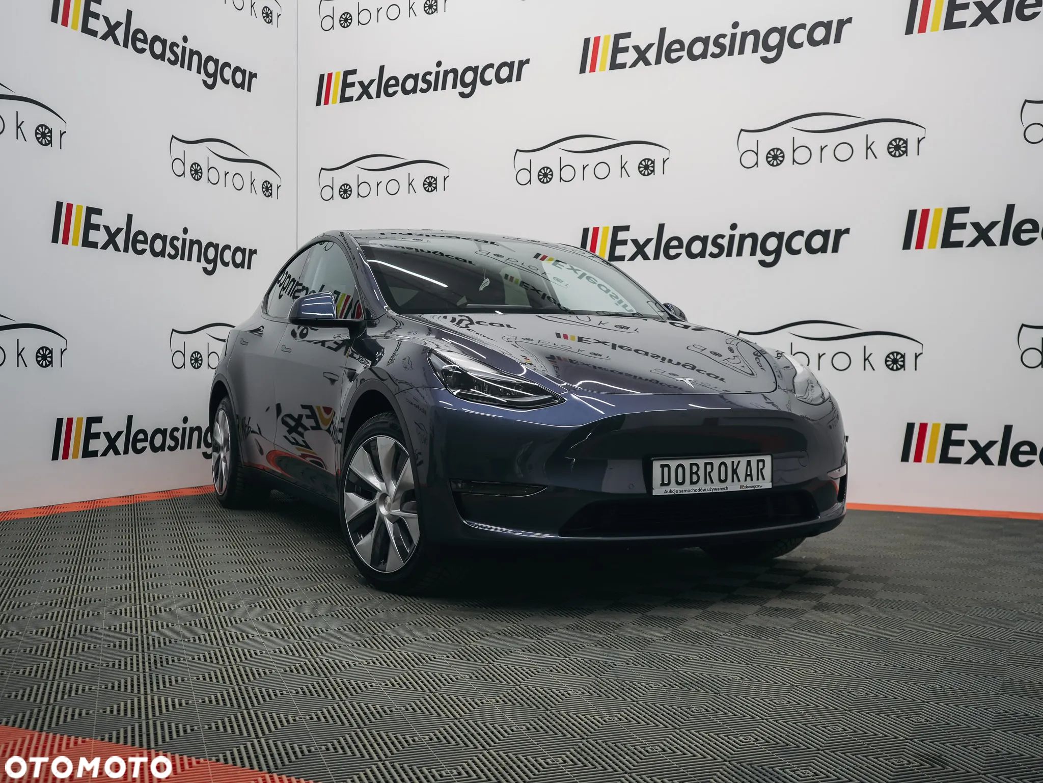 Tesla Y Model Long Range Dual Motor AWD - 1