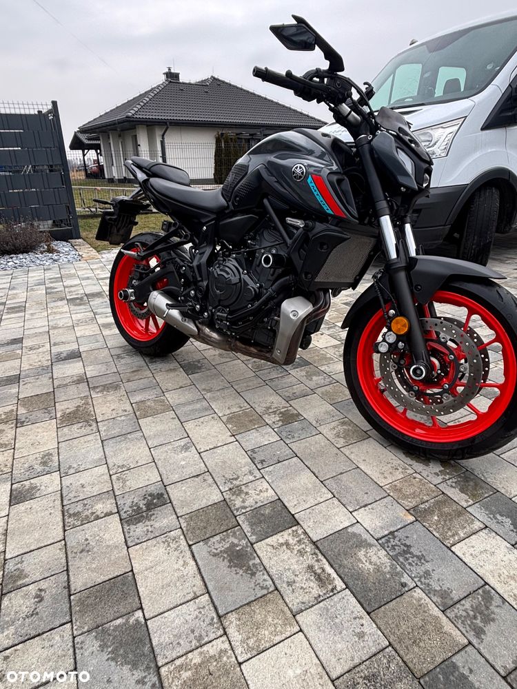 Yamaha MT - 2