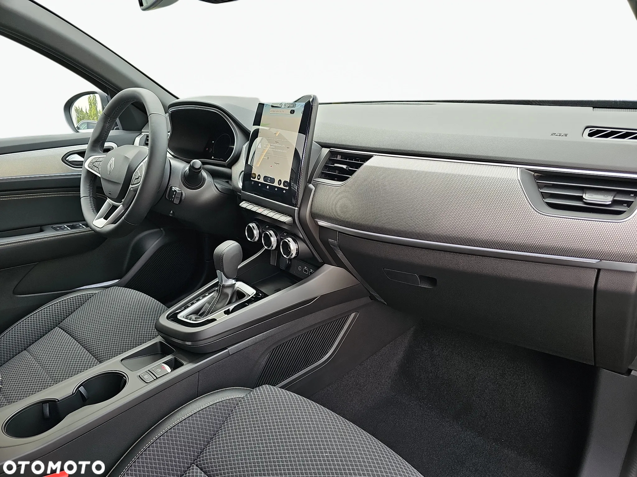 Renault Arkana 1.6 E-TECH Techno MMT - 22