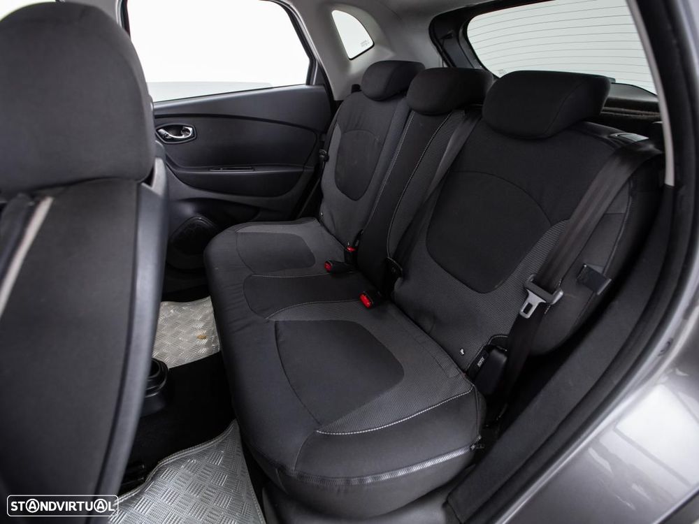 Renault Captur - 10