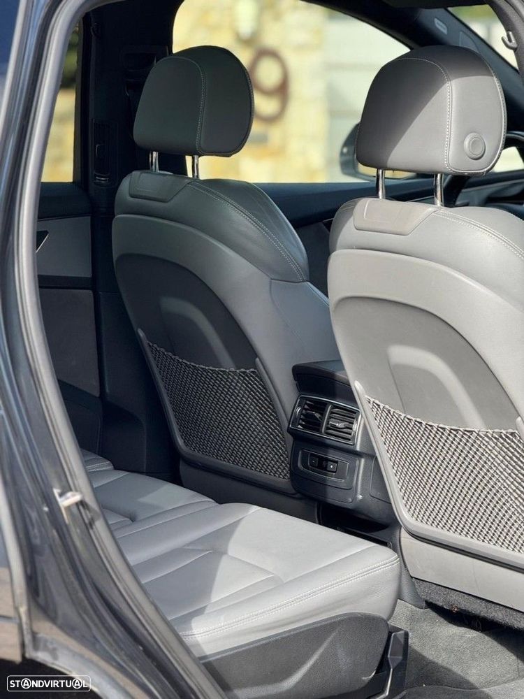 Audi Q7 - 18
