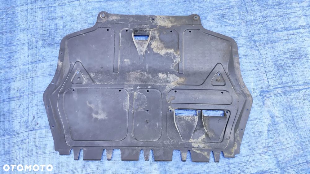 OSŁONA POD SILNIK ORYGINAŁ 1K0825237P SKODA SUPERB II OCTAVIA II 1.8 TSI 3.6 V6 4x4 AUDI A3 8P VW GOLF V VI 3.2 V6 R32 4MOTION - 2