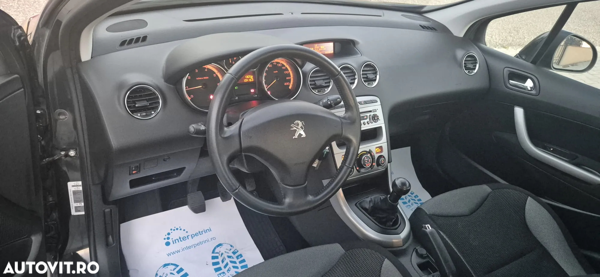 Peugeot 308 - 11