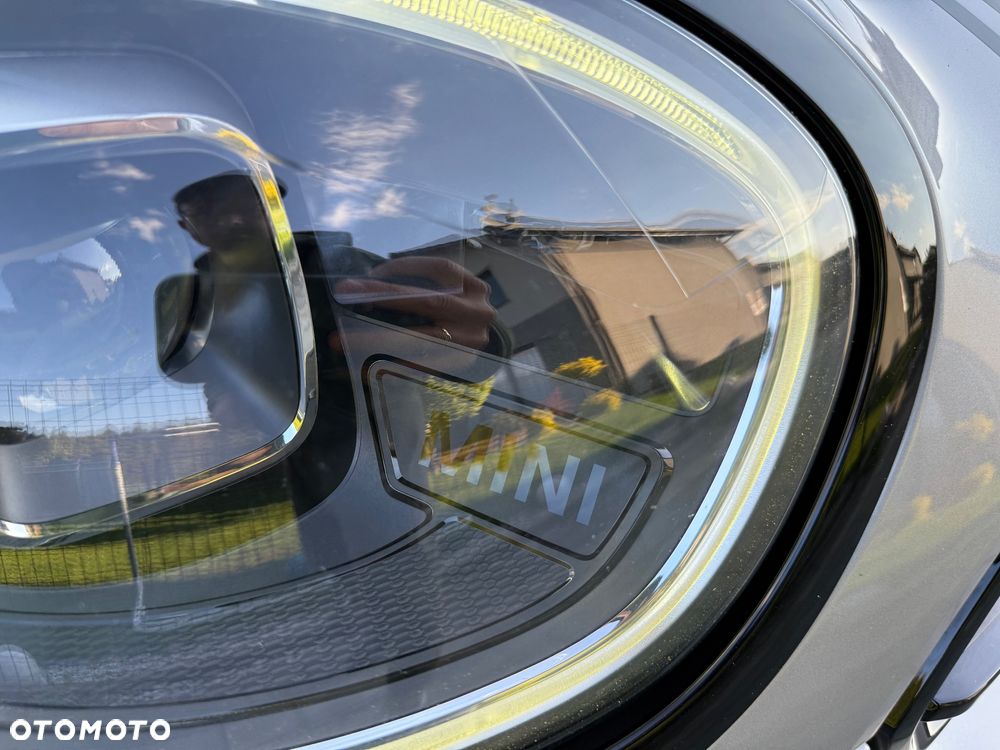 MINI Countryman Cooper SD ALL4 Classic Trim - 5