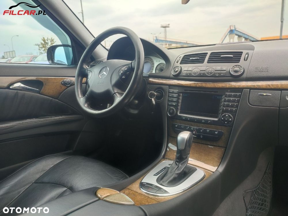 Mercedes-Benz Klasa E - 9