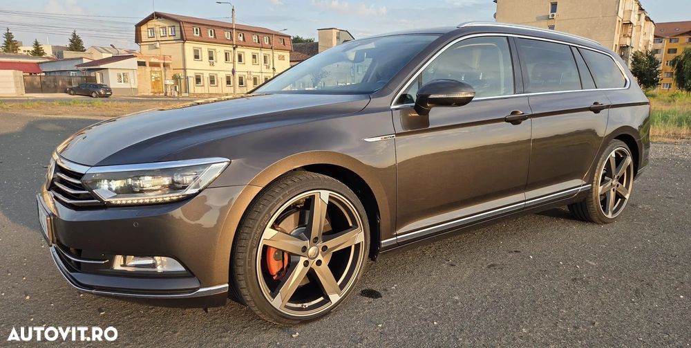 Volkswagen Passat 2.0 TDI DSG 4Motion Highline - 15