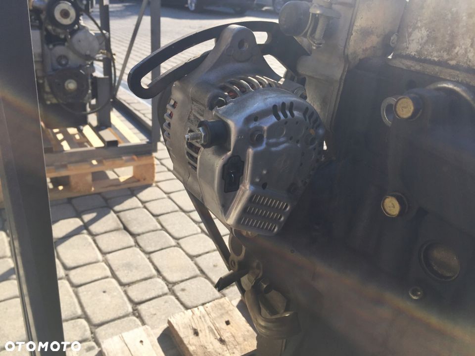 ISEKI alternator 6281 200 - 015 denso 12V - 10