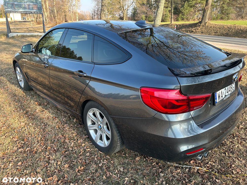BMW Seria 3 325d M Sport - 5
