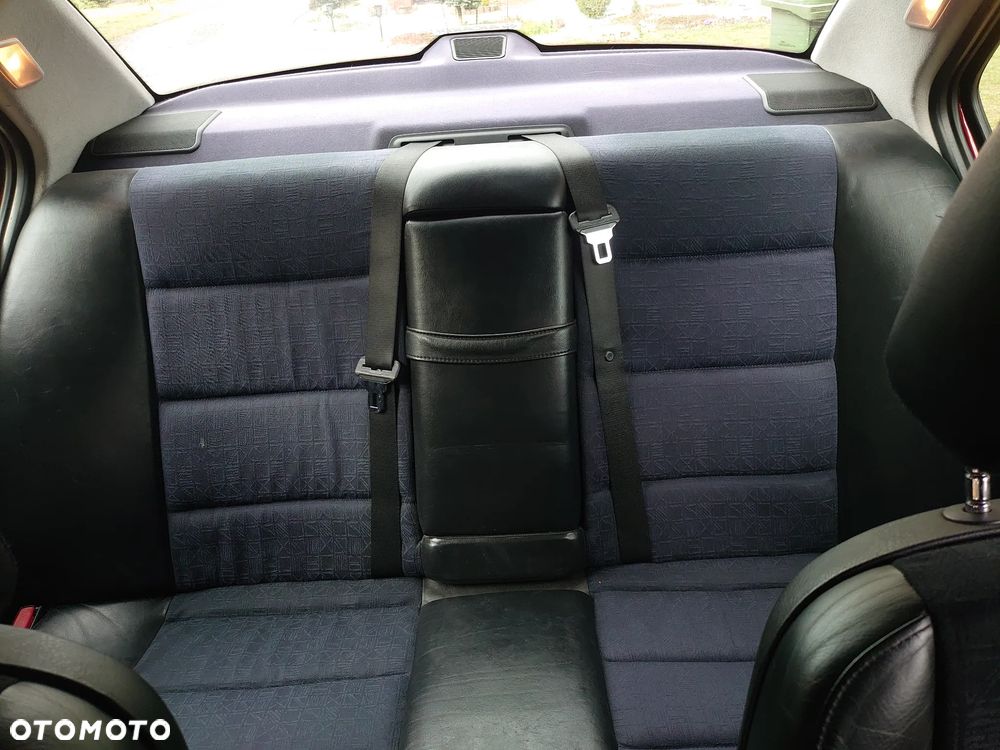BMW Seria 3 - 15