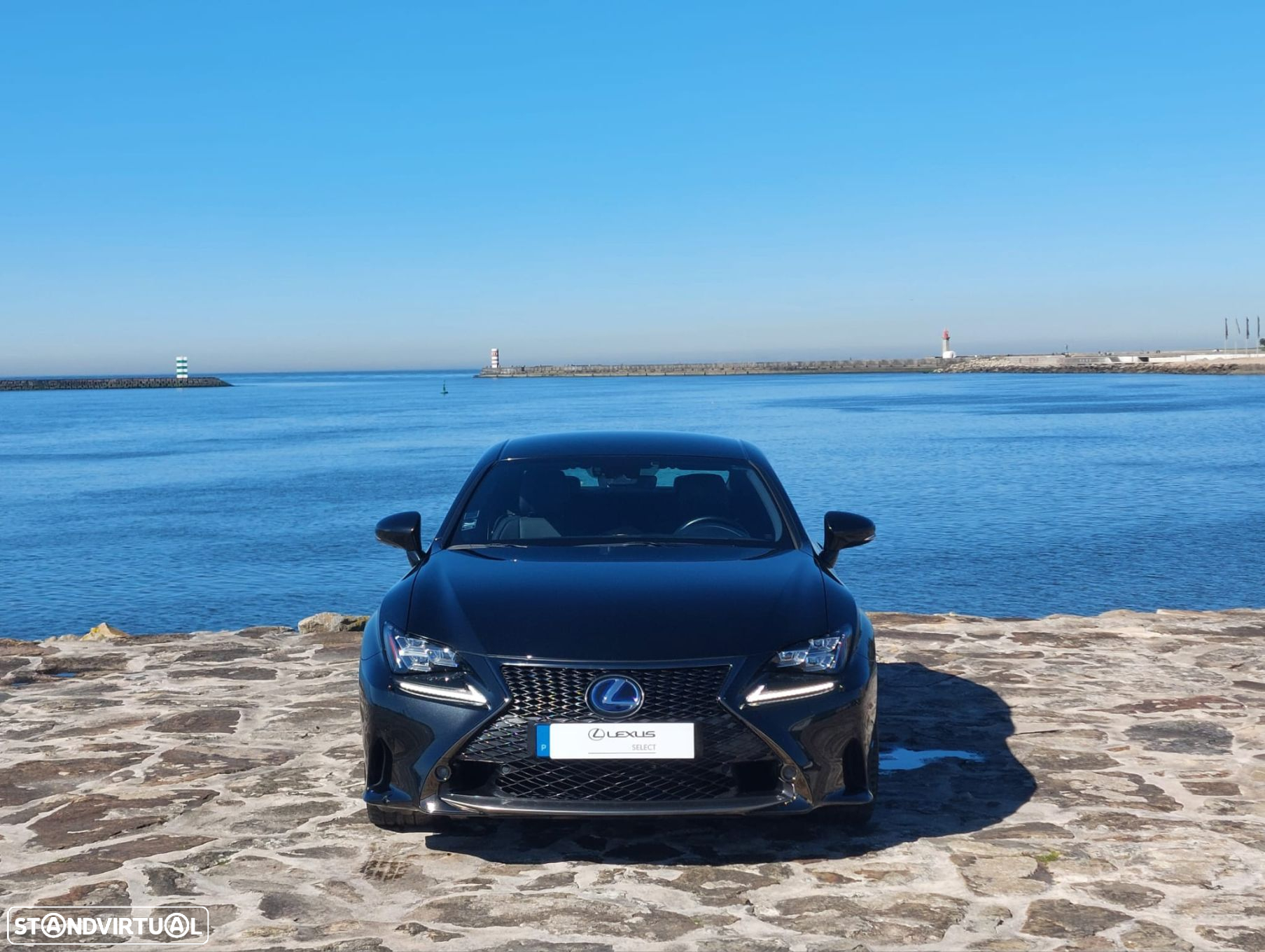 Lexus rc-300h Black Edition - 2