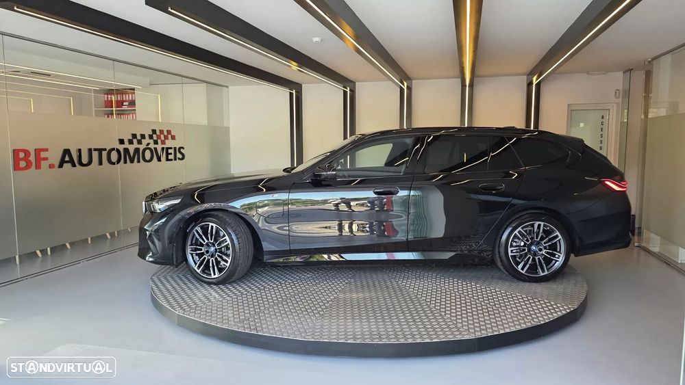 BMW 530 e Pack Desportivo M Pro - 15