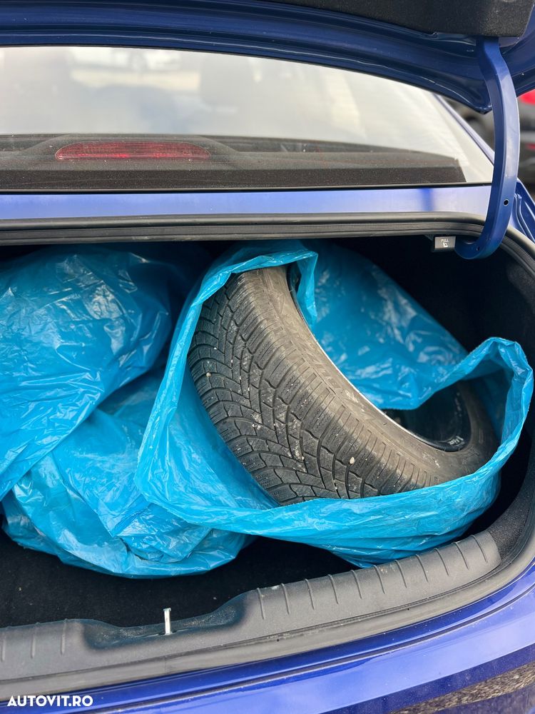 Hyundai Elantra 1.6 l 123 CP 6MT Classic - 16