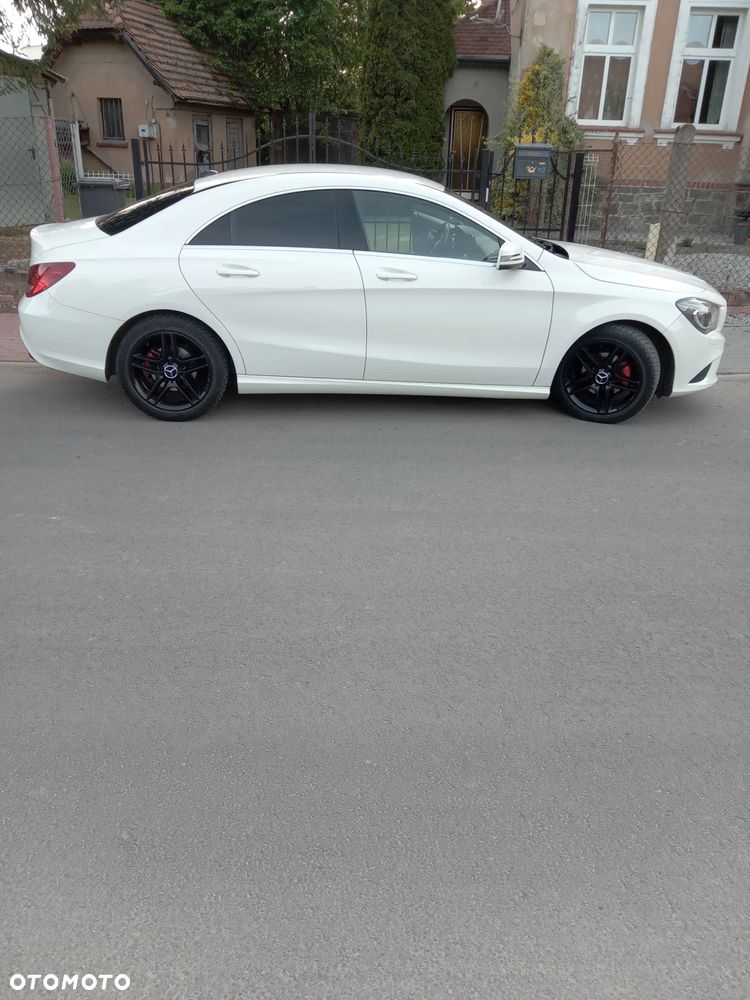 Mercedes-Benz CLA 180 BlueEffICIENCY Edition - 7