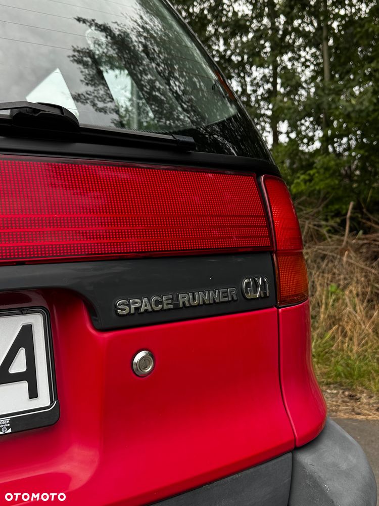 Mitsubishi Space Runner 1800 City - 6