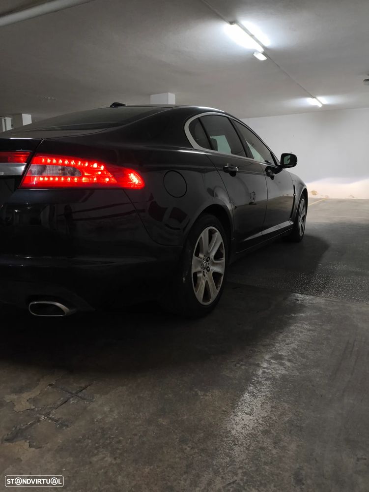 Jaguar XF 3.0 D V6 S Premium Luxury - 5